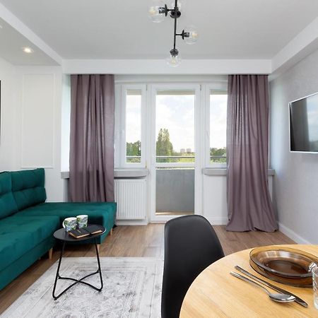 Metro Marymont Apartment By Noclegi Renters Varsóvia Exterior foto